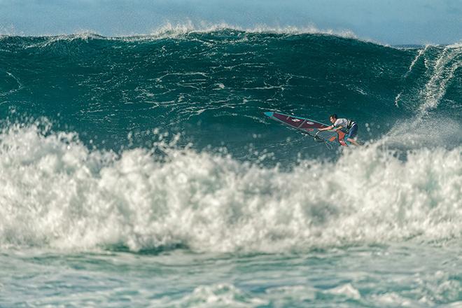 Russ Faurot making it look good as he snuck this wave in to advance to the next round © American Windsurfing Tour